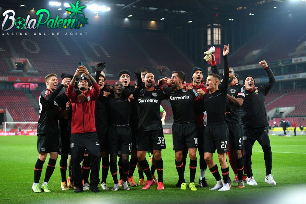 Bayer Leverkusen Tumbangkan Bayern Munchen Dengan Mudah!!!