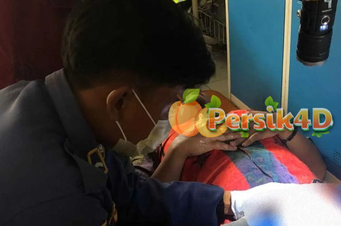 Cincin Akik Nyangkut di Mr P Pemuda Tasik Saat ‘Santai’, Dievakuasi Damkar